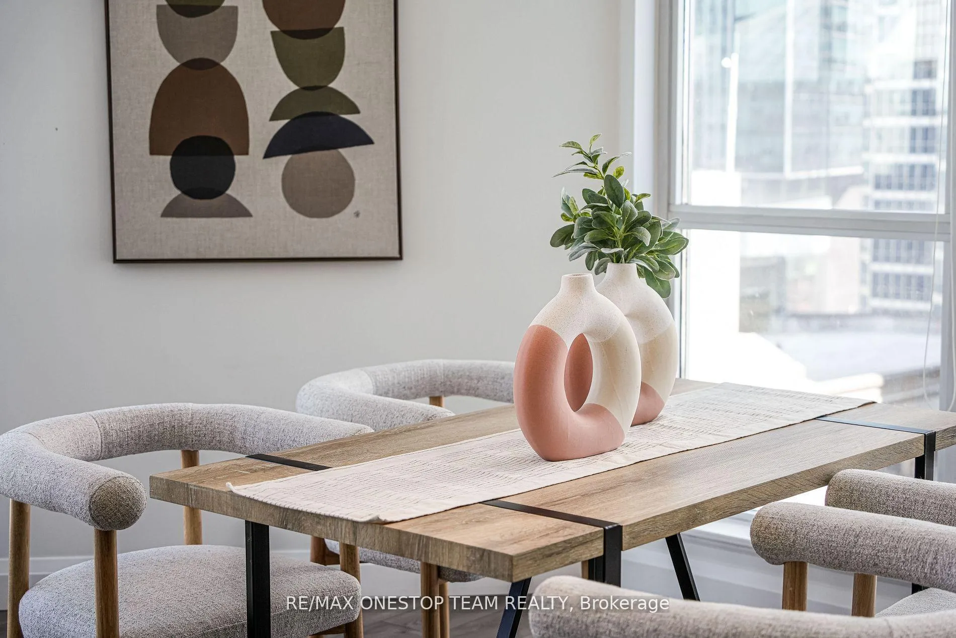 Photo 11 of Unit 1002, 218 Queens Quay W, Toronto, Waterfront Communities — HOMEH