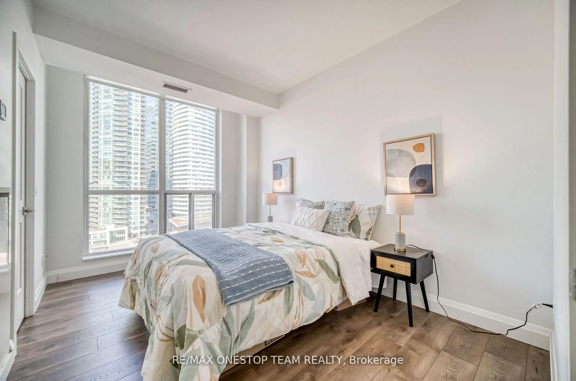 Photo 22 of Unit 1002, 218 Queens Quay W, Toronto, Waterfront Communities — HOMEH