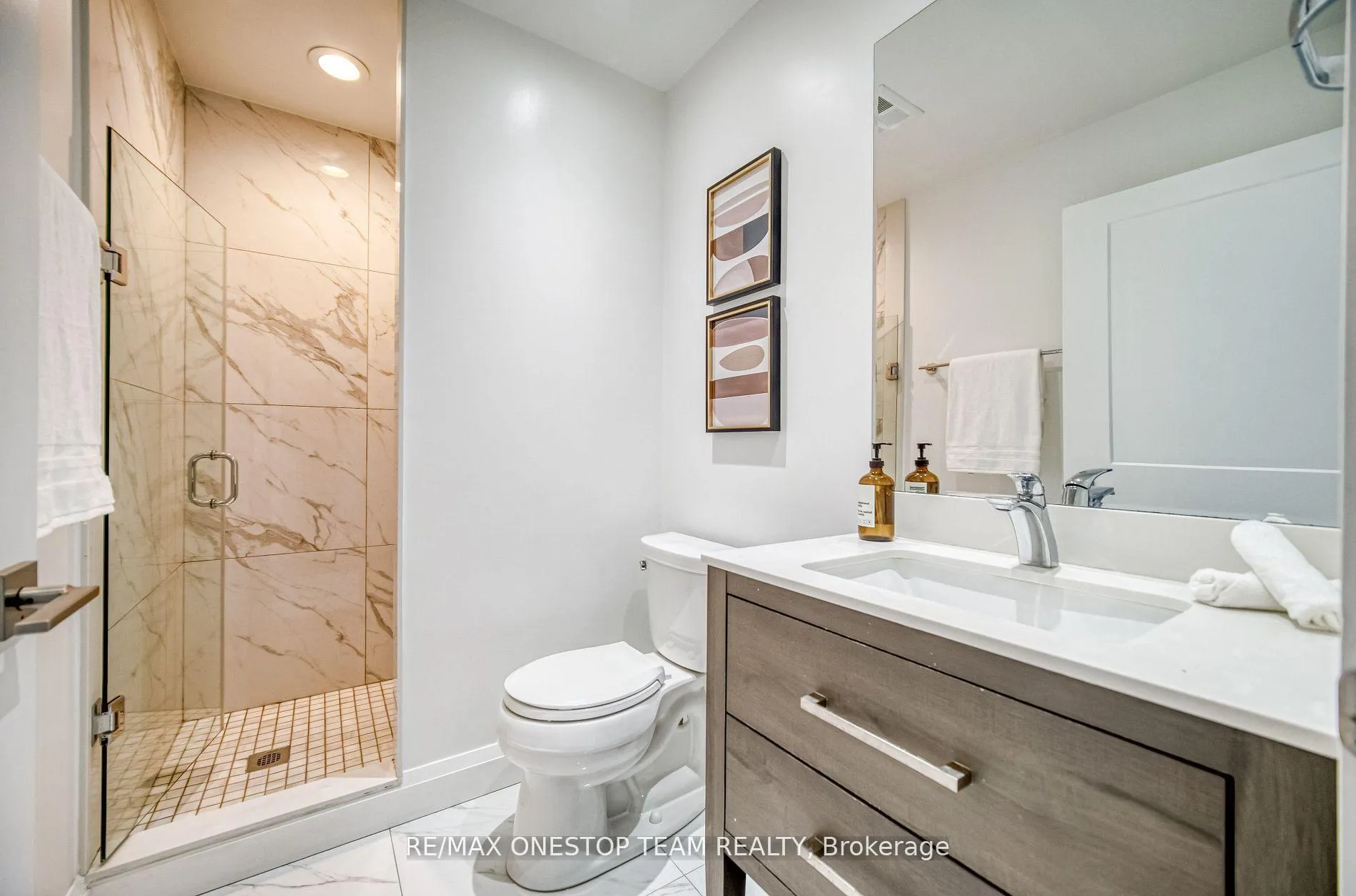 Photo 24 of Unit 1002, 218 Queens Quay W, Toronto, Waterfront Communities — HOMEH