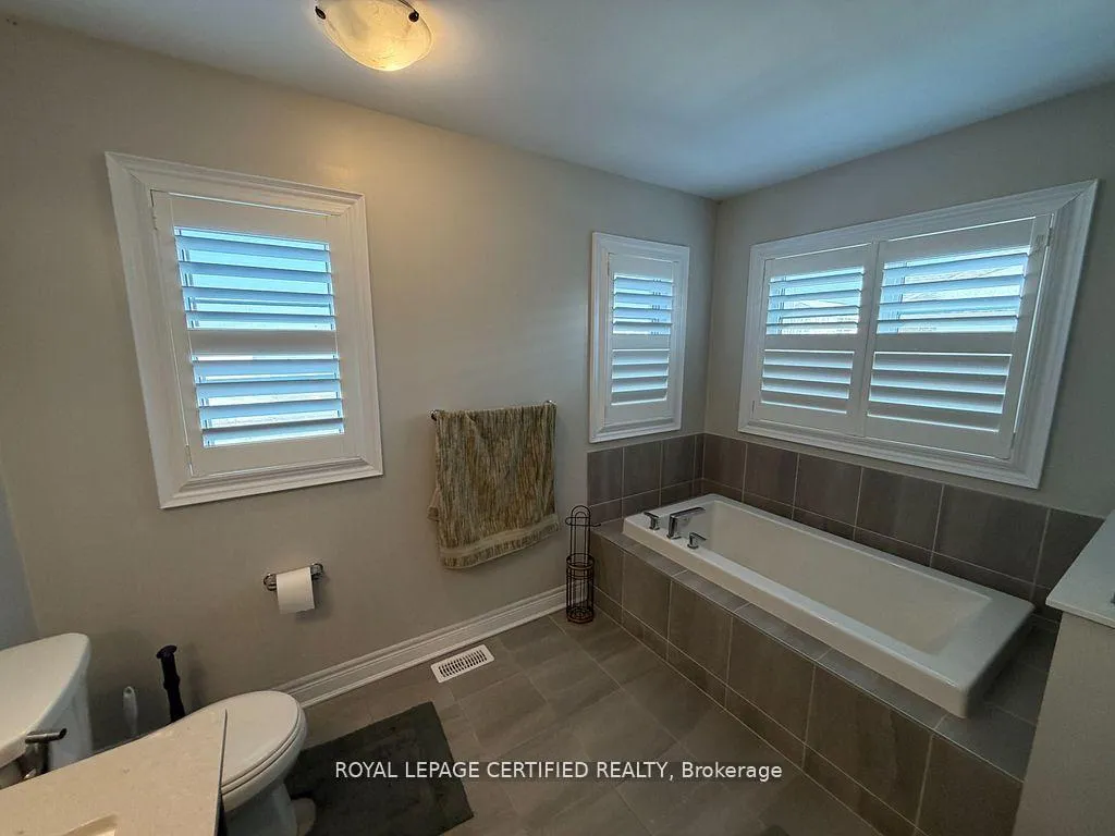 Photo 17 of 1111 Hamman Way, Milton, Ford — HOMEH