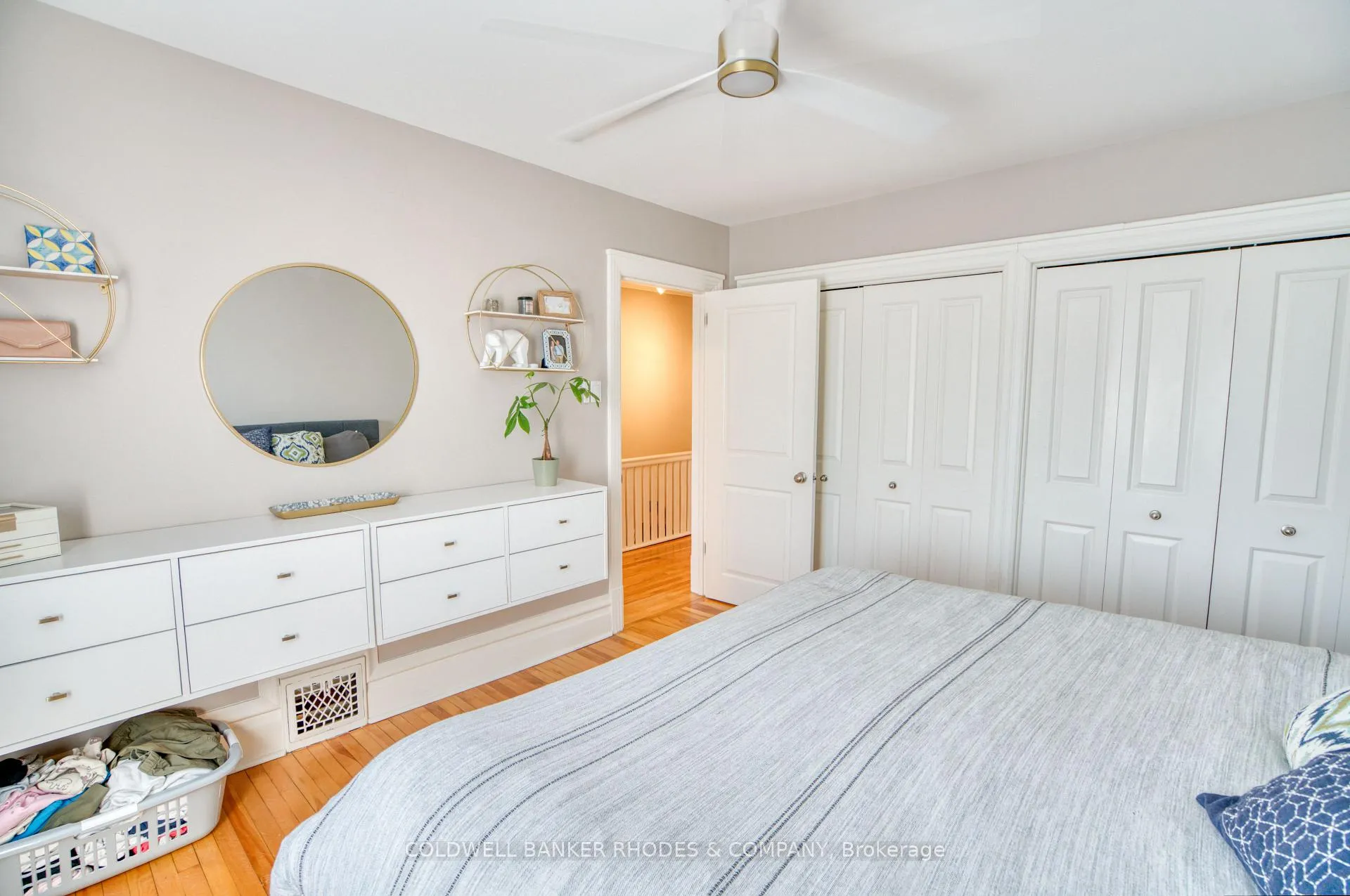 Photo 15 of 40 Ross Avenue, Ottawa, Ottawa West — HOMEH