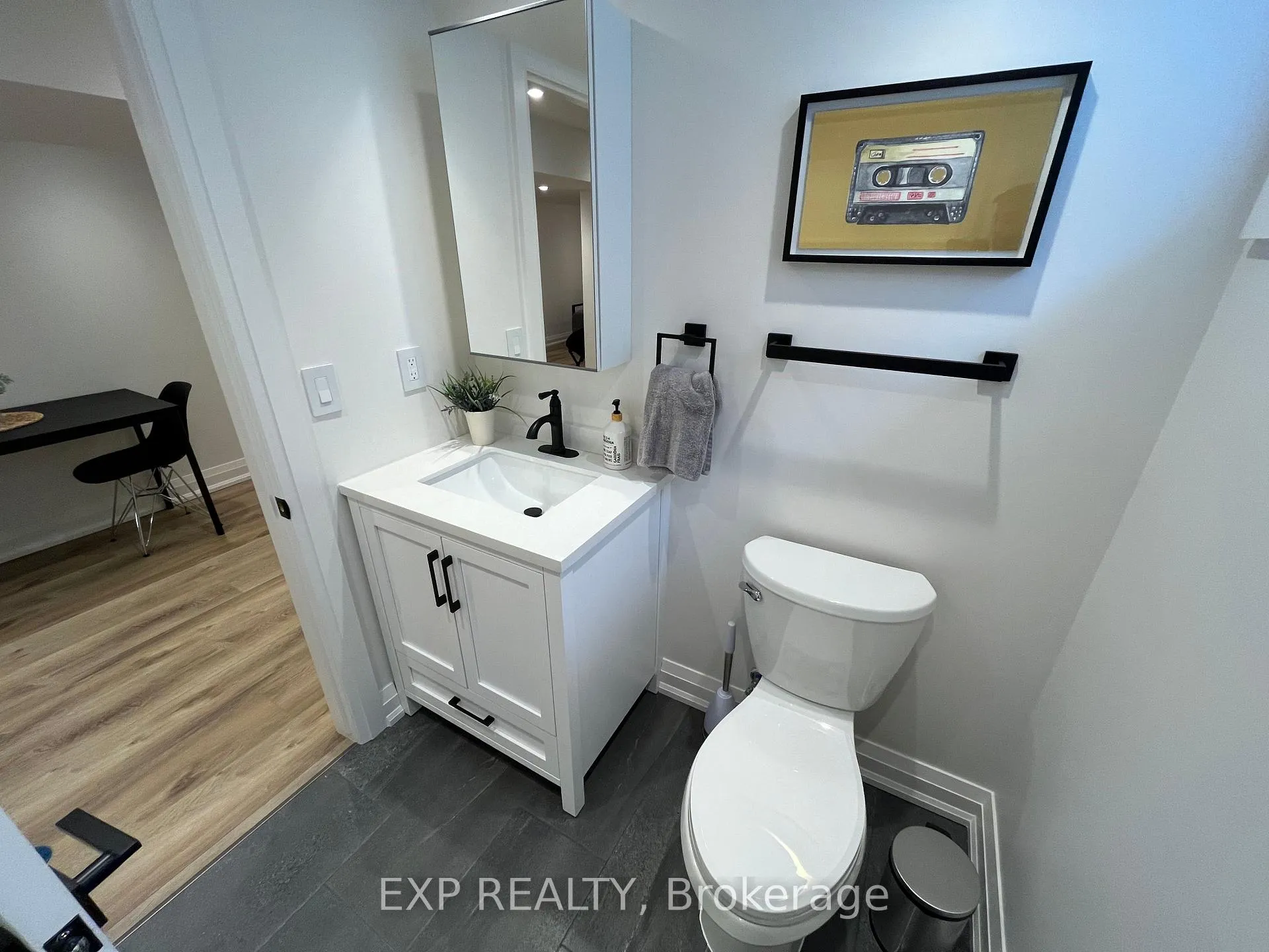 Photo 9 of Unit Basement, 179 Paradise Road N, Hamilton, Westdale — HOMEH