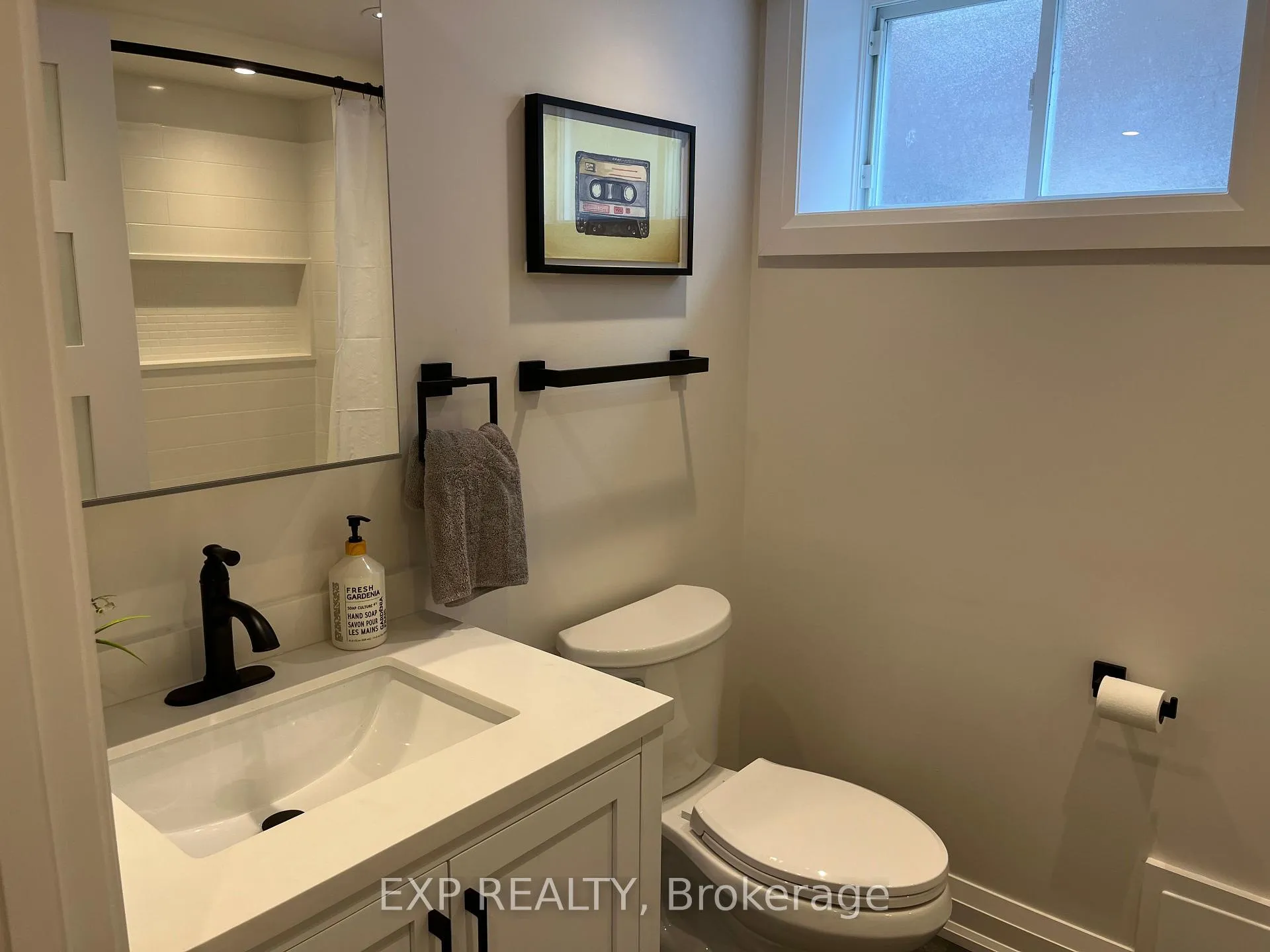 Photo 11 of Unit Basement, 179 Paradise Road N, Hamilton, Westdale — HOMEH