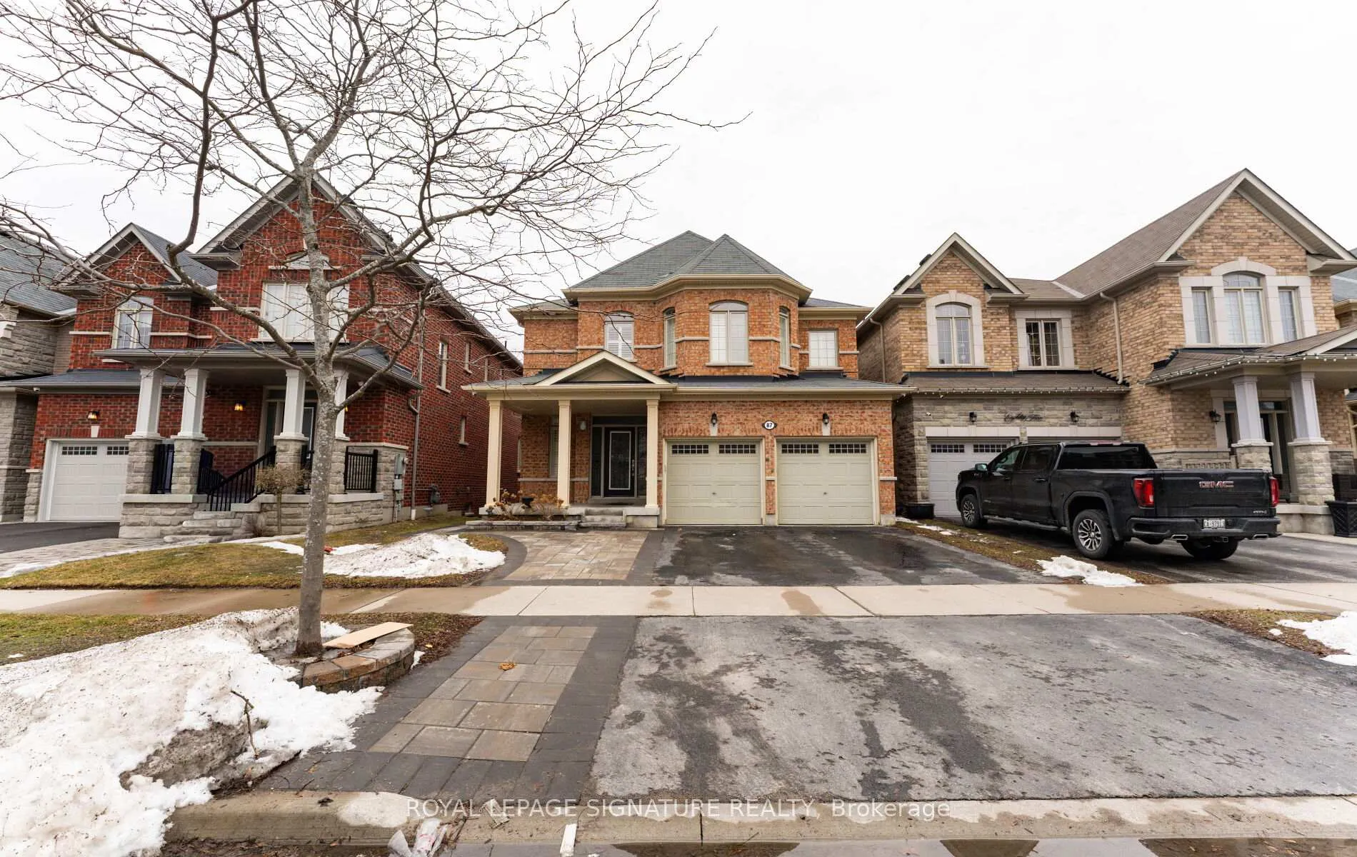 Photo 3 of Unit Lower, 87 Stockell Crescent, Ajax, Northwest Ajax — HOMEH