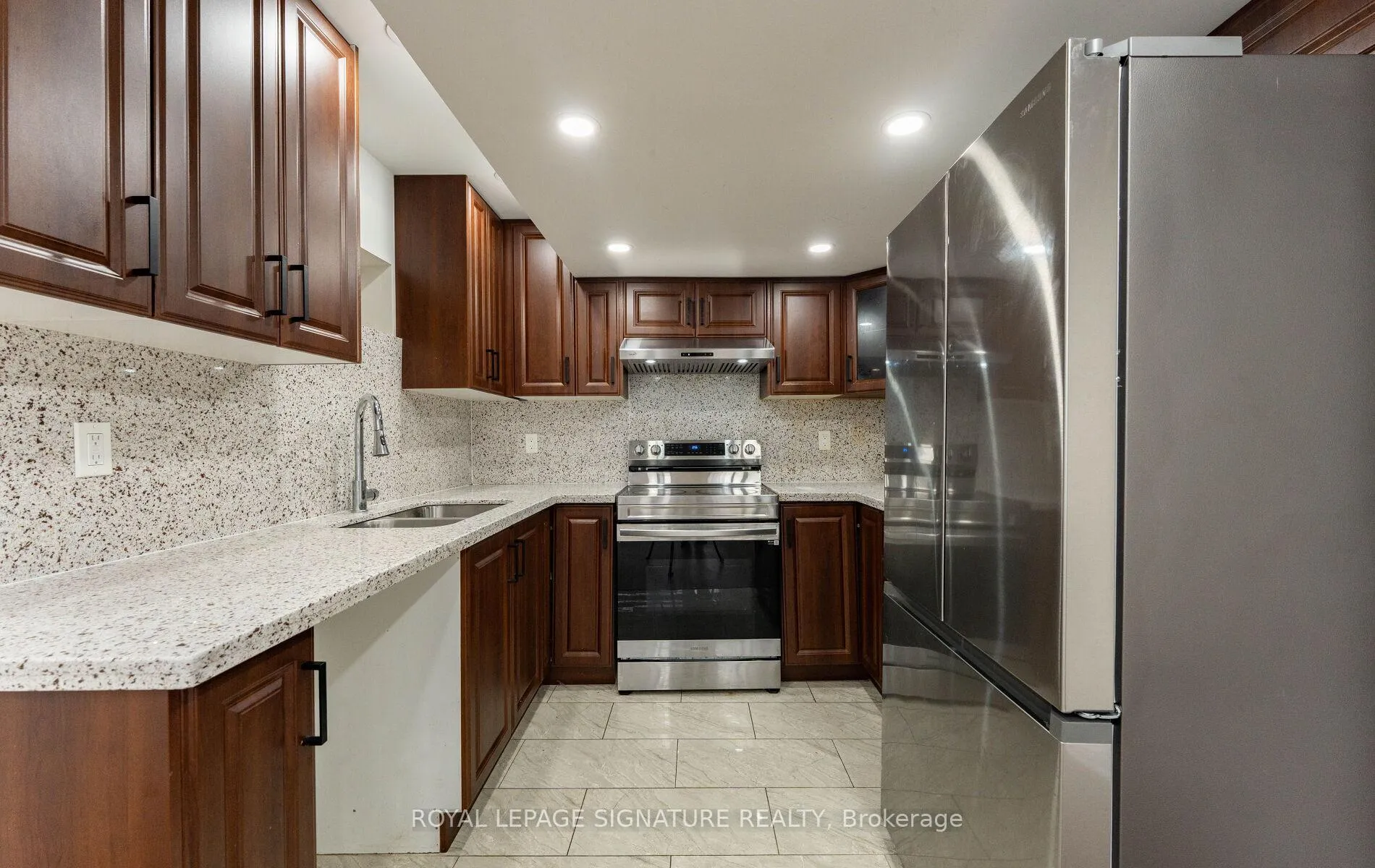 Photo 23 of Unit Lower, 87 Stockell Crescent, Ajax, Northwest Ajax — HOMEH