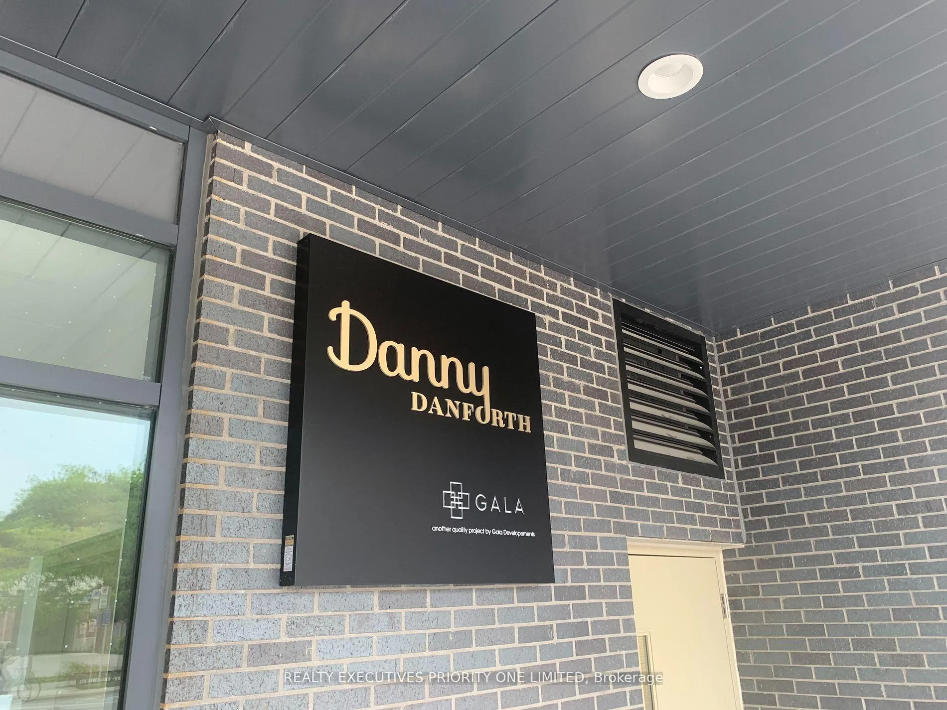 Photo 1 of Unit 407, 2369 Danforth Avenue, Toronto, East End-Danforth — HOMEH