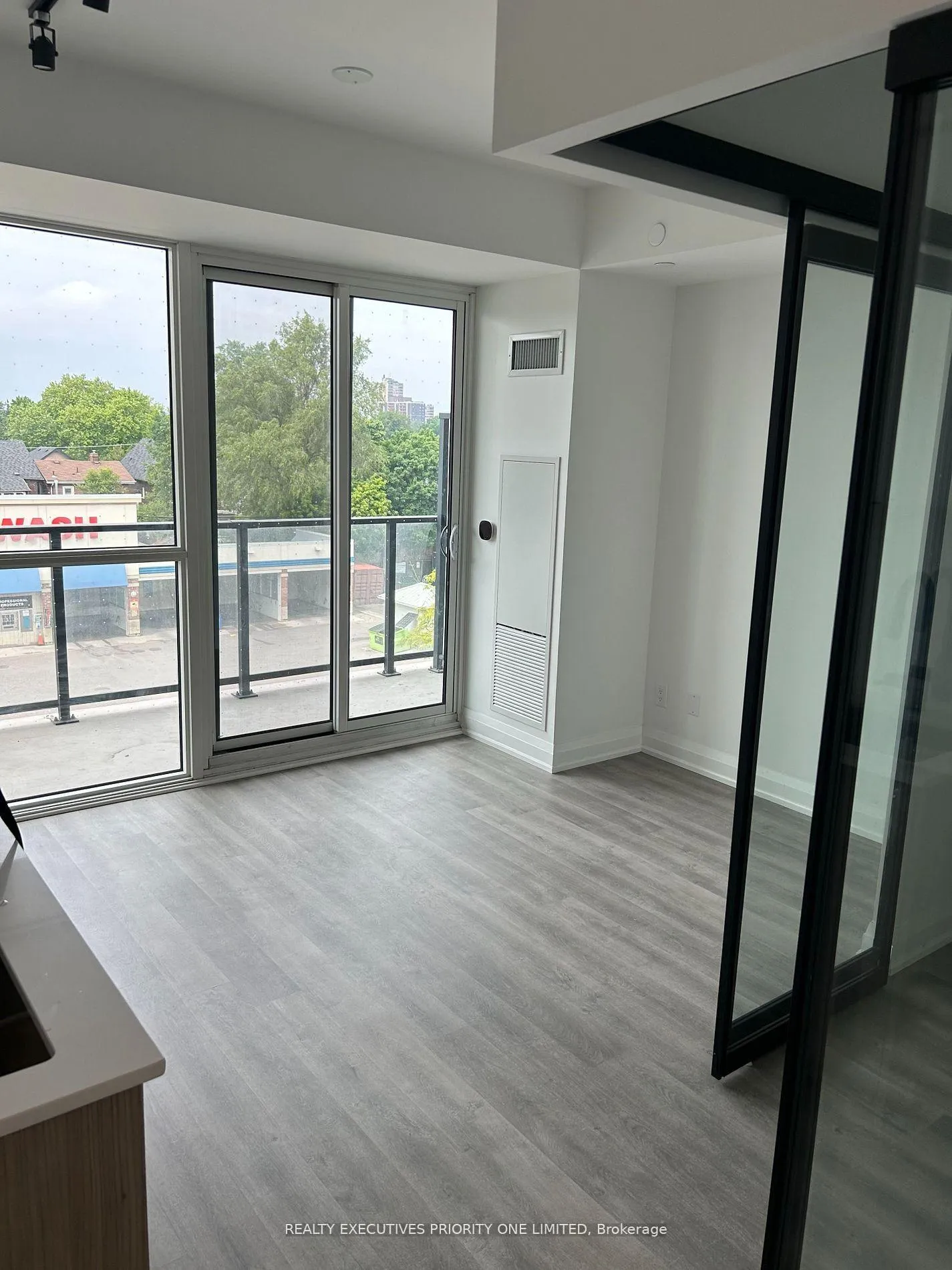 Photo 9 of Unit 407, 2369 Danforth Avenue, Toronto, East End-Danforth — HOMEH