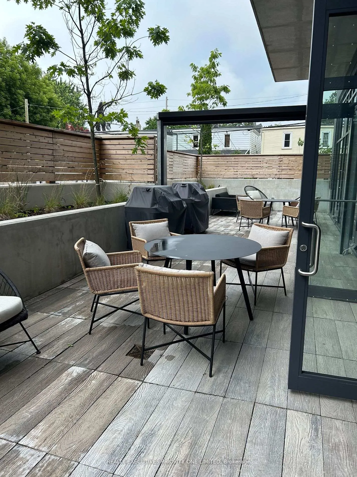 Photo 16 of Unit 407, 2369 Danforth Avenue, Toronto, East End-Danforth — HOMEH