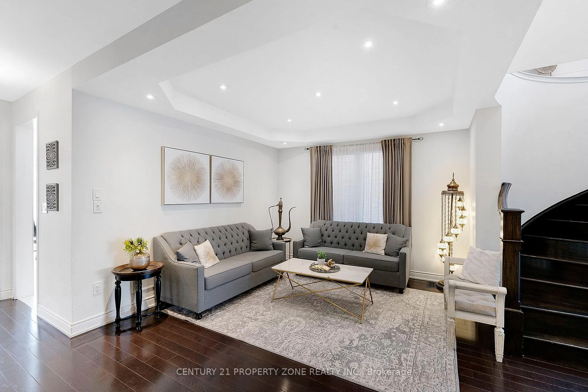 Photo 11 of 48 Gibbs Road, Brampton, Northwest Brampton — HOMEH