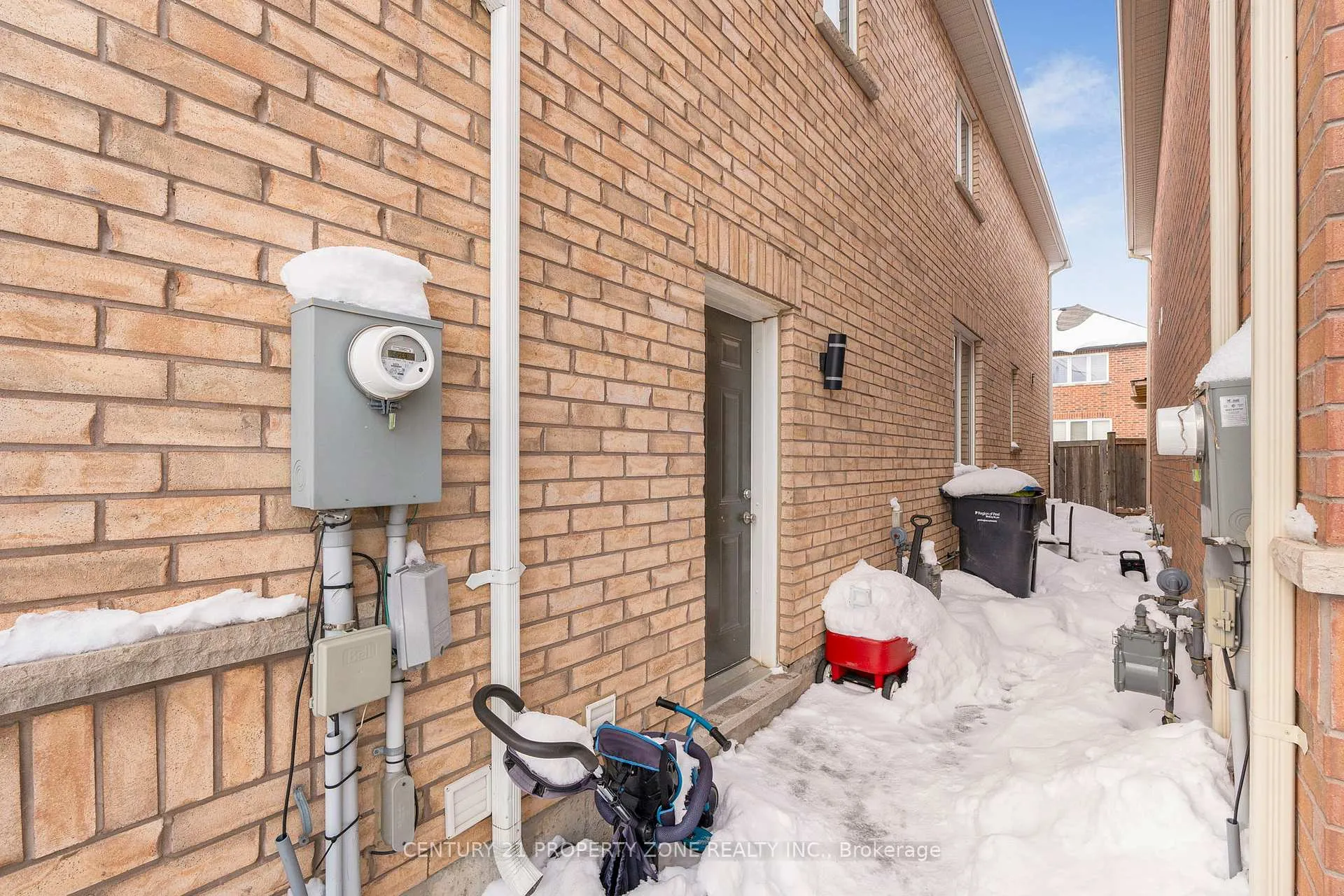 Photo 50 of 48 Gibbs Road, Brampton, Northwest Brampton — HOMEH