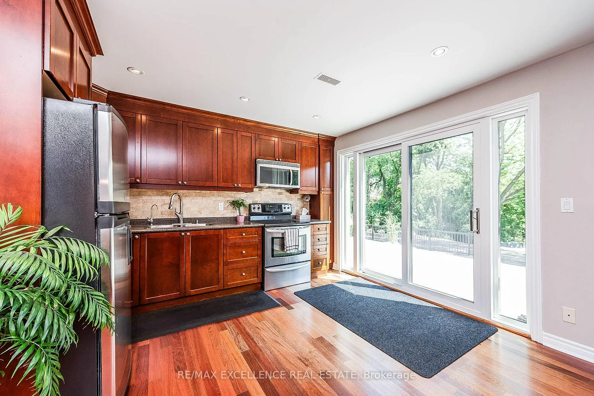 Photo 24 of 8949 Mississauga Road, Brampton, Credit Valley — HOMEH