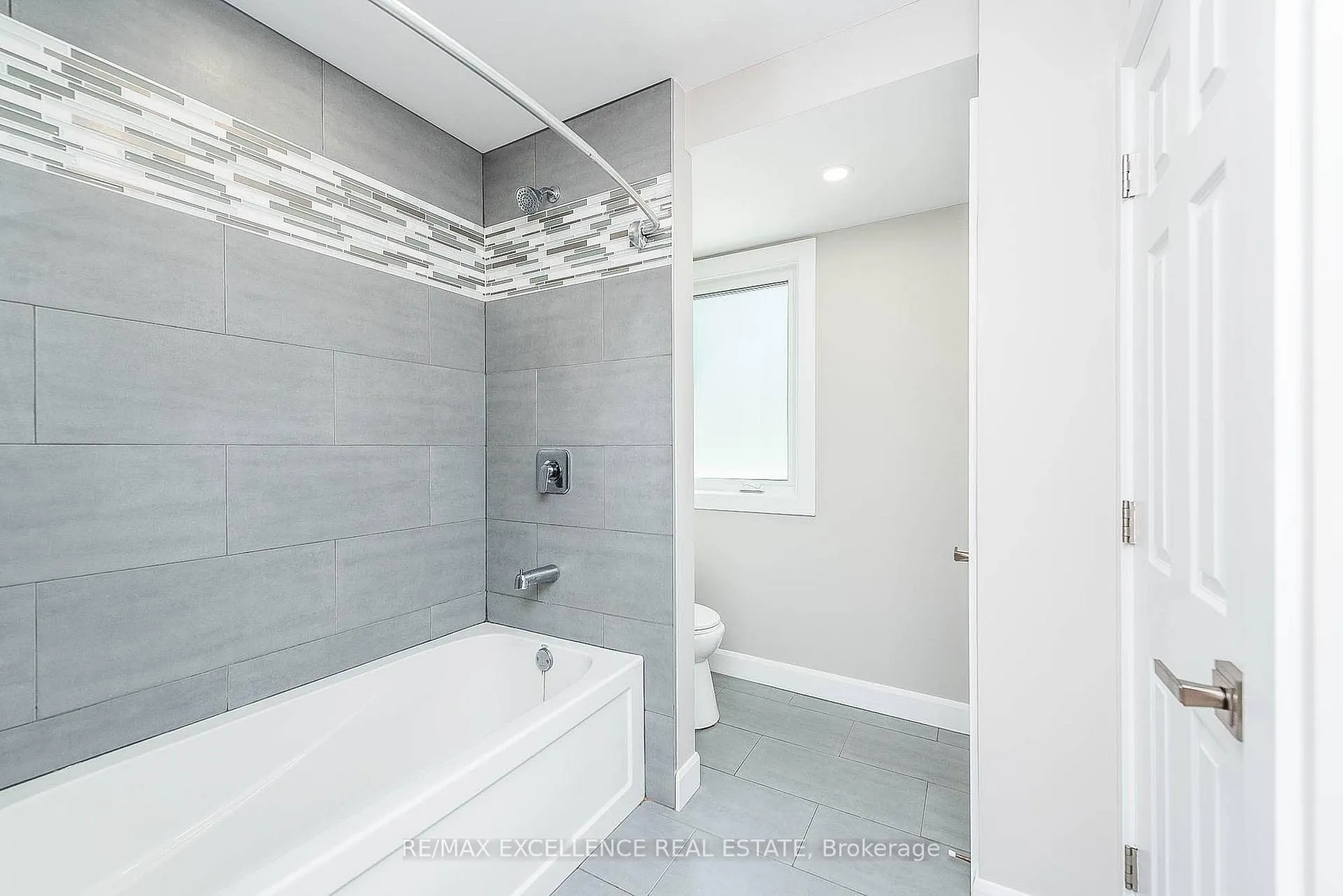 Photo 25 of 8949 Mississauga Road, Brampton, Credit Valley — HOMEH