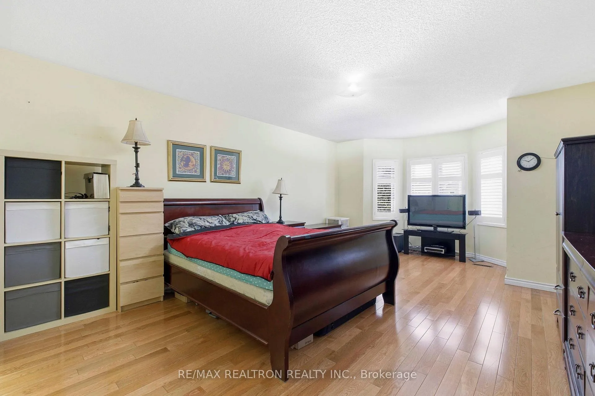 Photo 21 of 68 Lavender Place, Vaughan, East Woodbridge — HOMEH