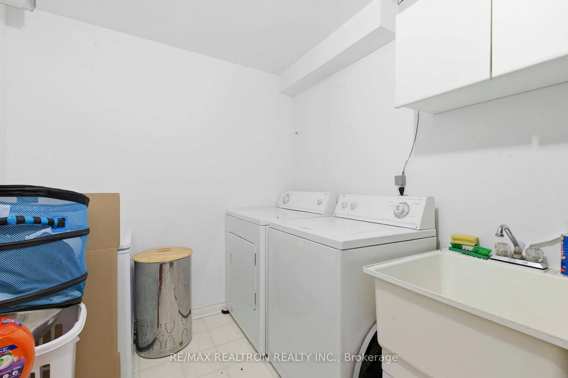 Photo 29 of 68 Lavender Place, Vaughan, East Woodbridge — HOMEH
