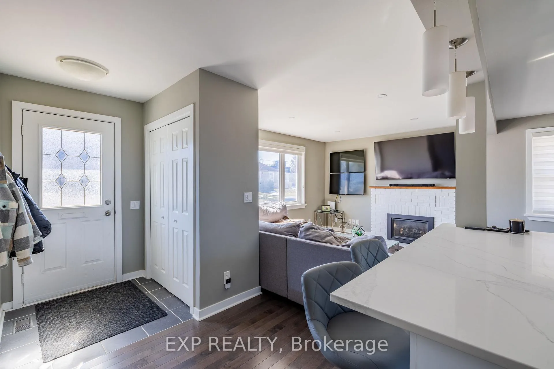 Photo 13 of 35 Withrow Avenue, Ottawa, Meadowlands/St. Claire Gardens — HOMEH