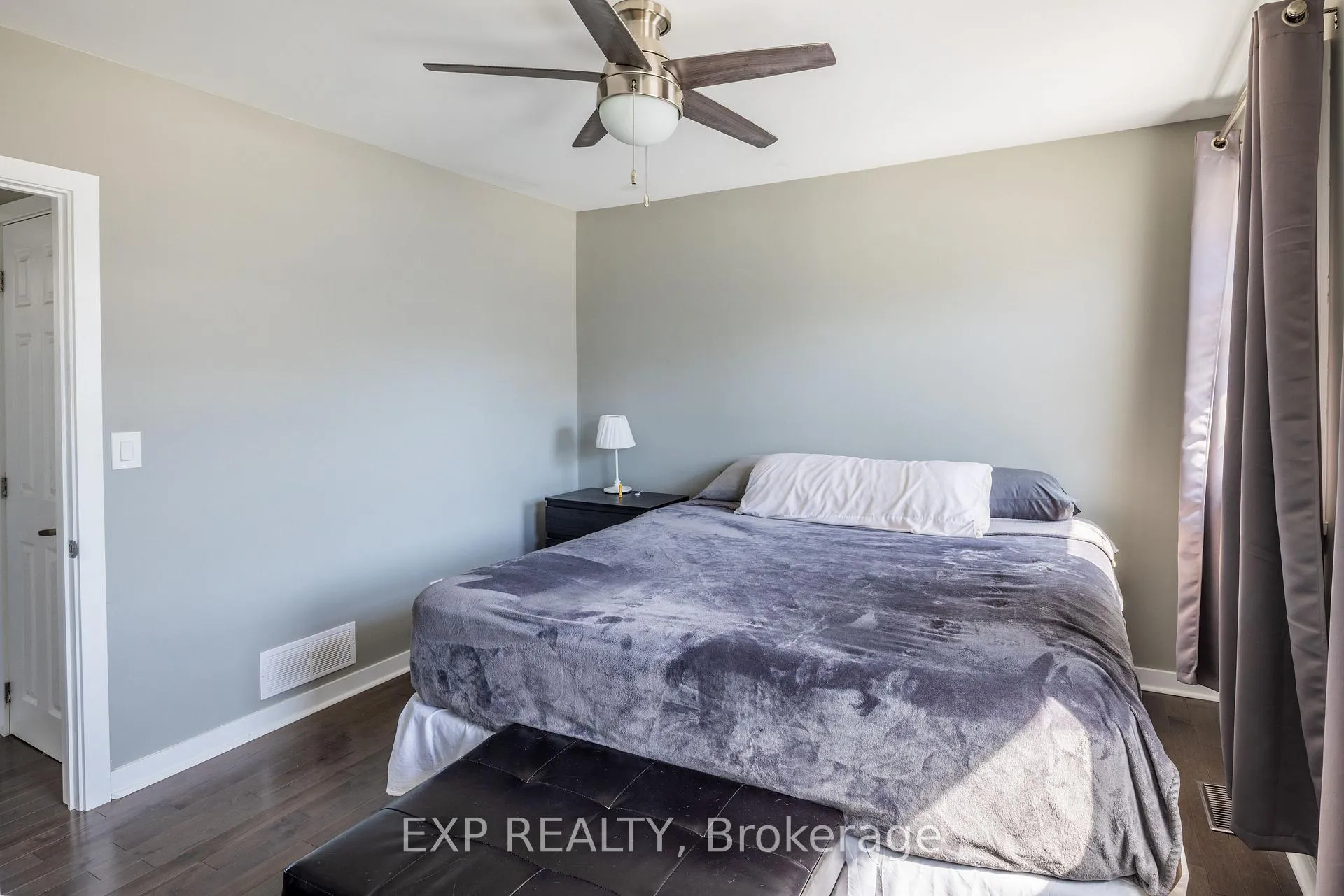 Photo 21 of 35 Withrow Avenue, Ottawa, Meadowlands/St. Claire Gardens — HOMEH