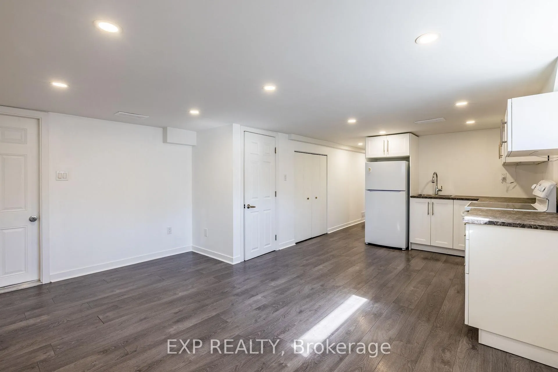 Photo 28 of 35 Withrow Avenue, Ottawa, Meadowlands/St. Claire Gardens — HOMEH