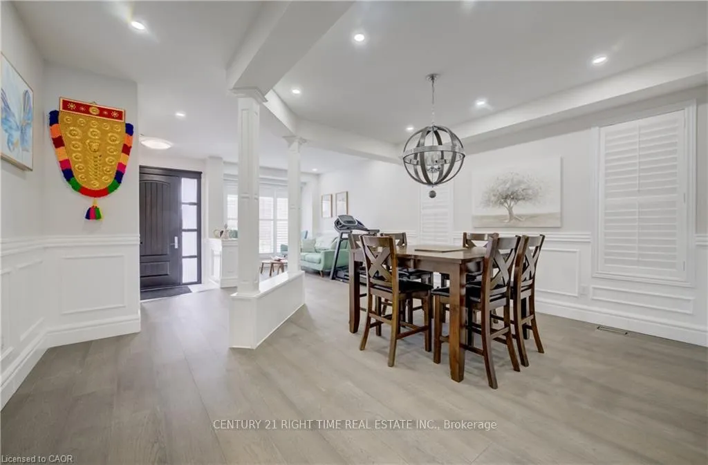 Photo 4 of 4612 Doug Wright Drive, Burlington, Alton — HOMEH