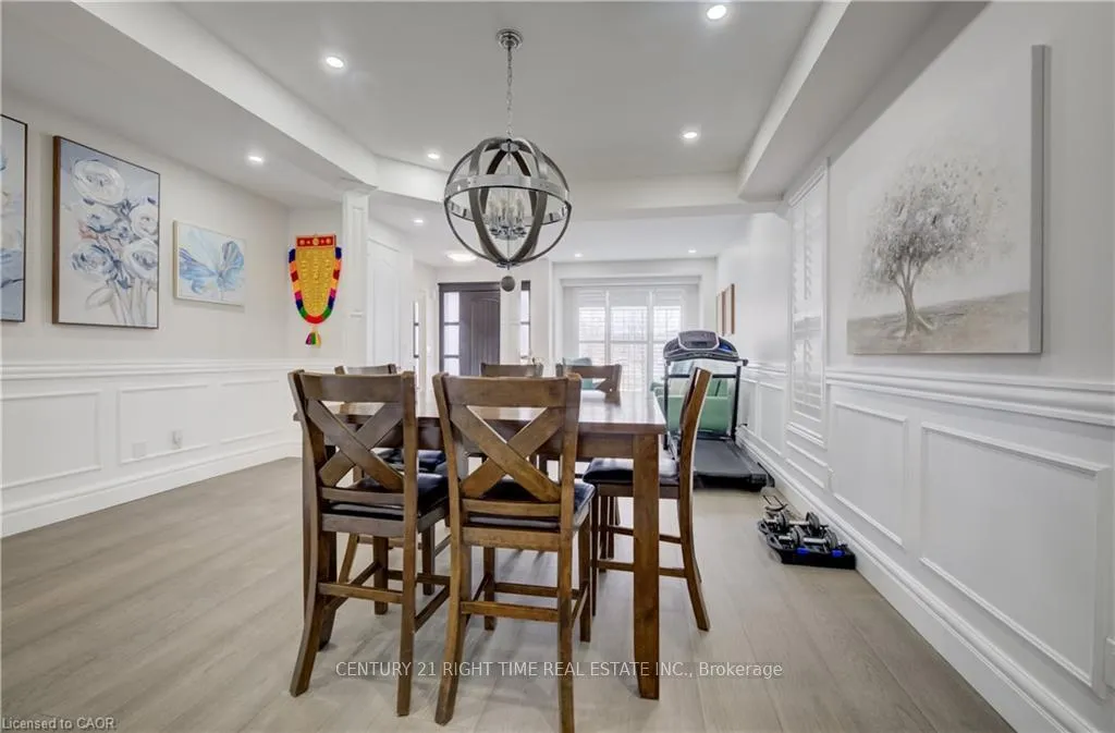 Photo 5 of 4612 Doug Wright Drive, Burlington, Alton — HOMEH