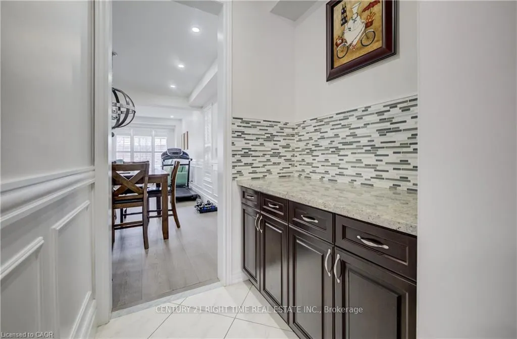 Photo 16 of 4612 Doug Wright Drive, Burlington, Alton — HOMEH