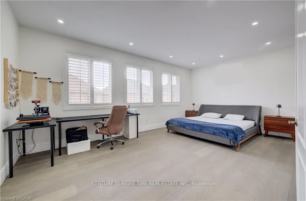 Photo 21 of 4612 Doug Wright Drive, Burlington, Alton — HOMEH
