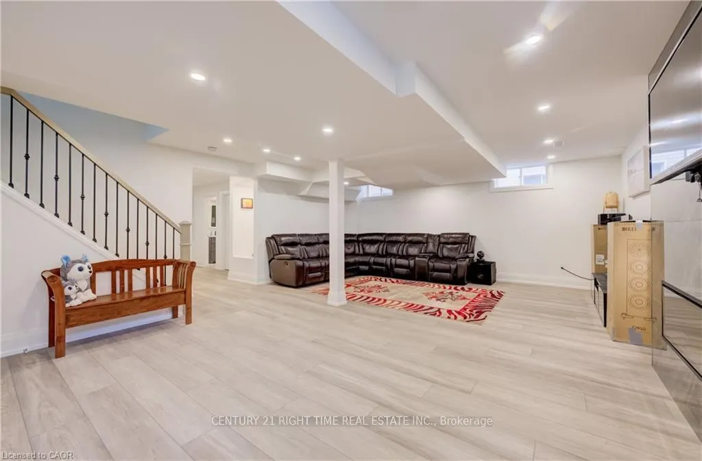 Photo 34 of 4612 Doug Wright Drive, Burlington, Alton — HOMEH