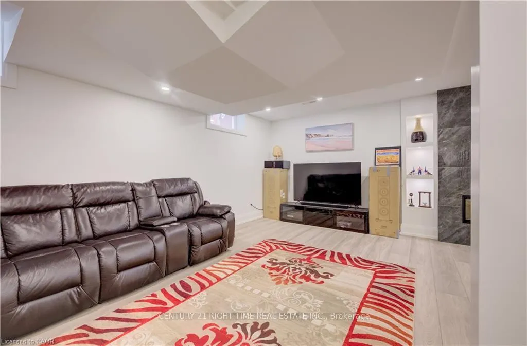 Photo 35 of 4612 Doug Wright Drive, Burlington, Alton — HOMEH