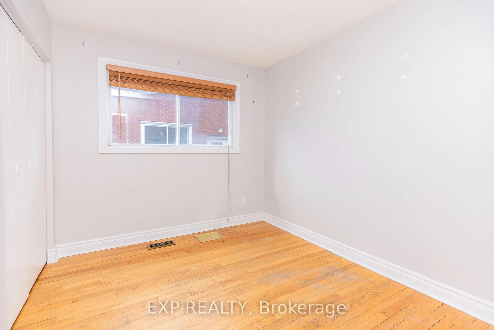 Photo 20 of 1272 Maitland Avenue, Ottawa, Copeland Park — HOMEH