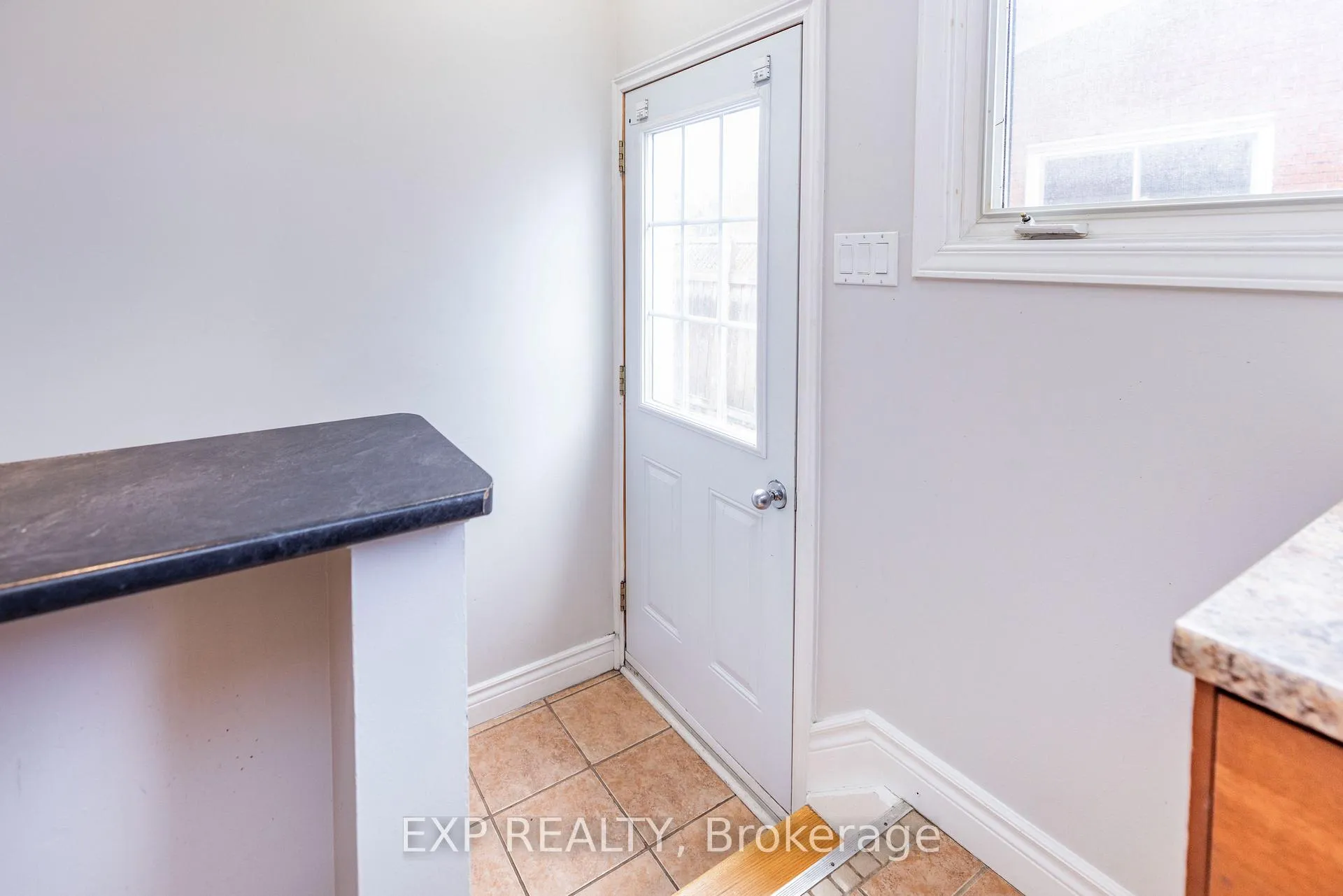Photo 22 of 1272 Maitland Avenue, Ottawa, Copeland Park — HOMEH