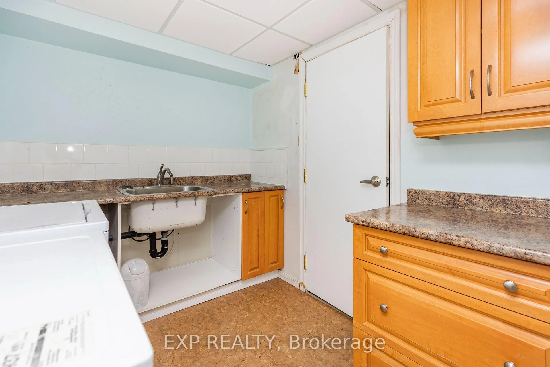 Photo 41 of 1272 Maitland Avenue, Ottawa, Copeland Park — HOMEH
