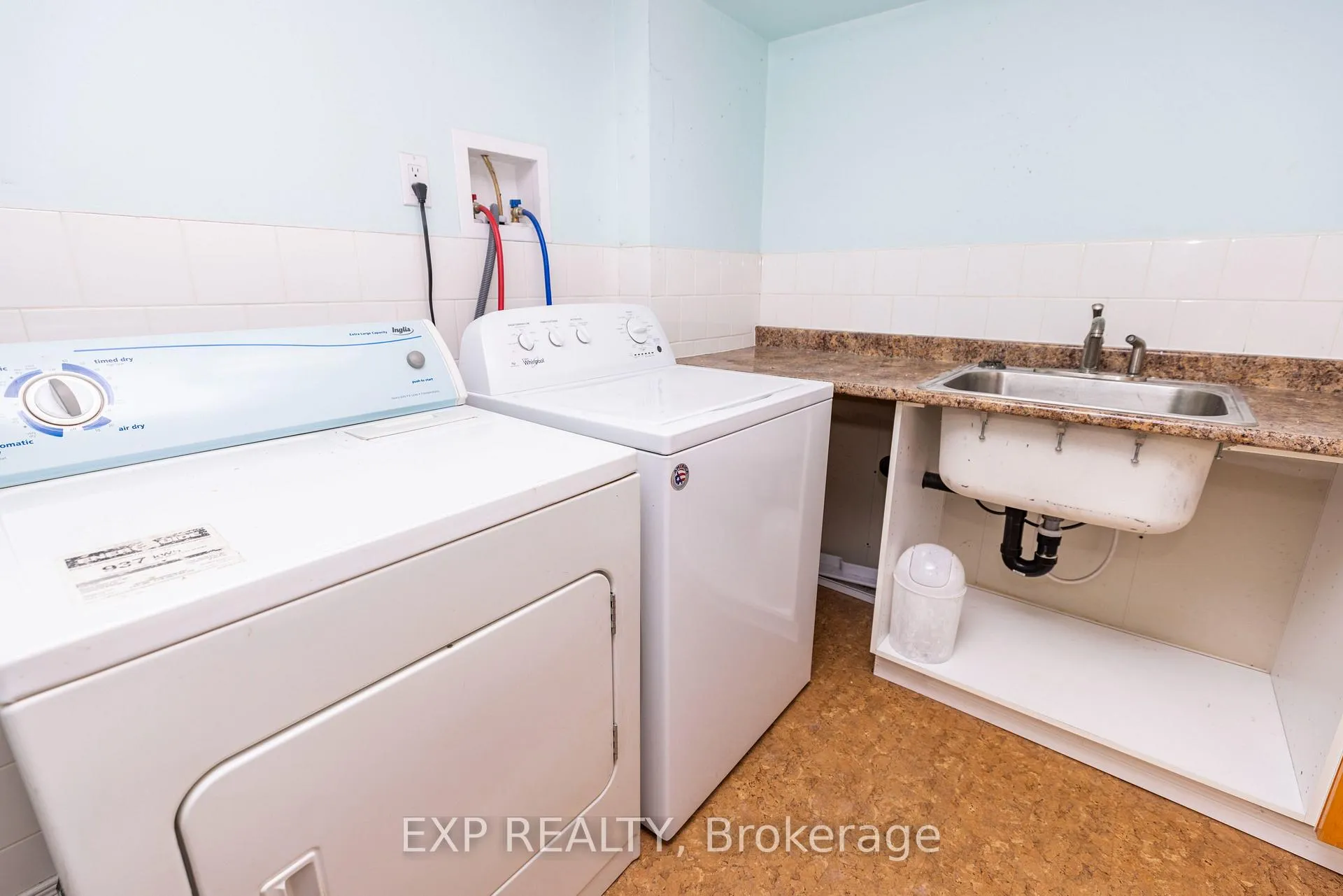 Photo 42 of 1272 Maitland Avenue, Ottawa, Copeland Park — HOMEH