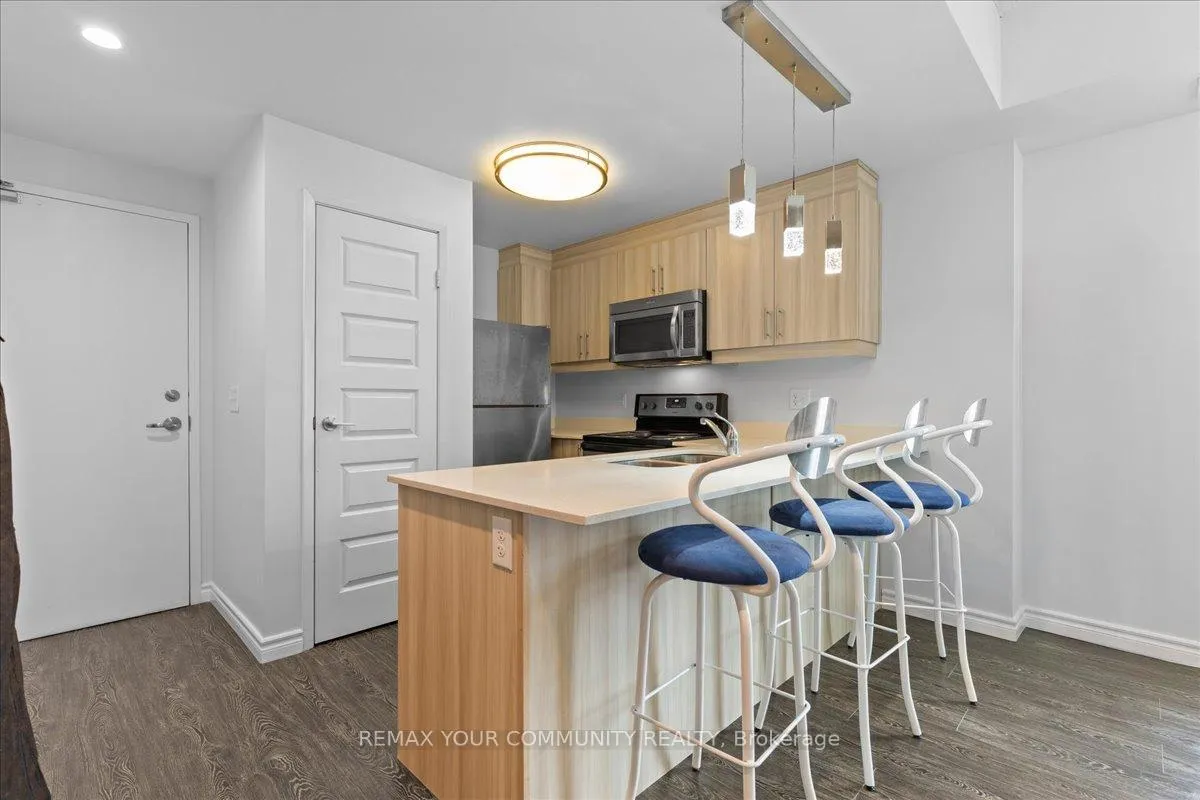 Photo 12 of Unit 1105, 158 King Street N, Waterloo, Beechwood/University — HOMEH