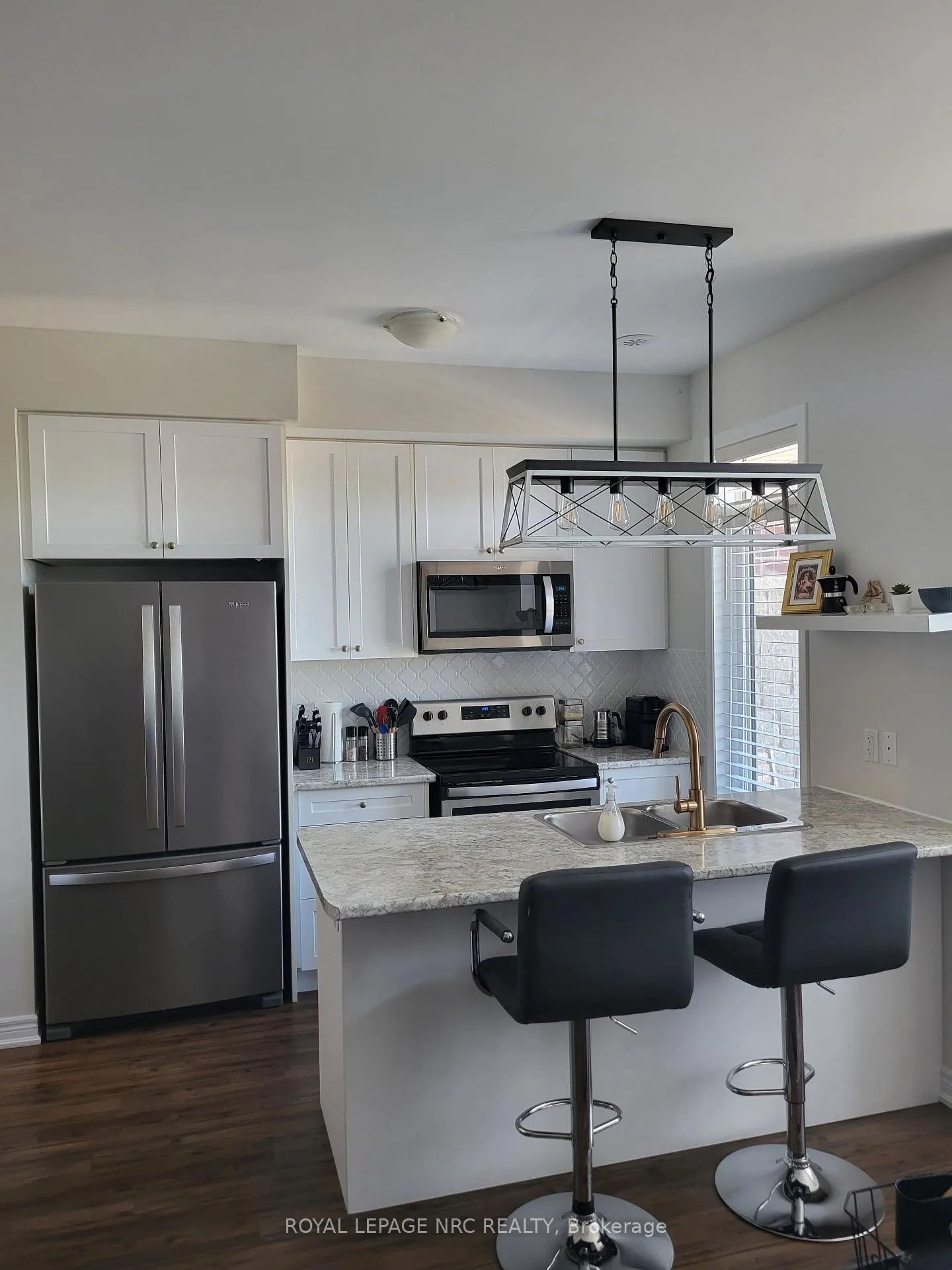 Photo 3 of Unit 12, 5014 Serena Drive, Lincoln, Beamsville — HOMEH