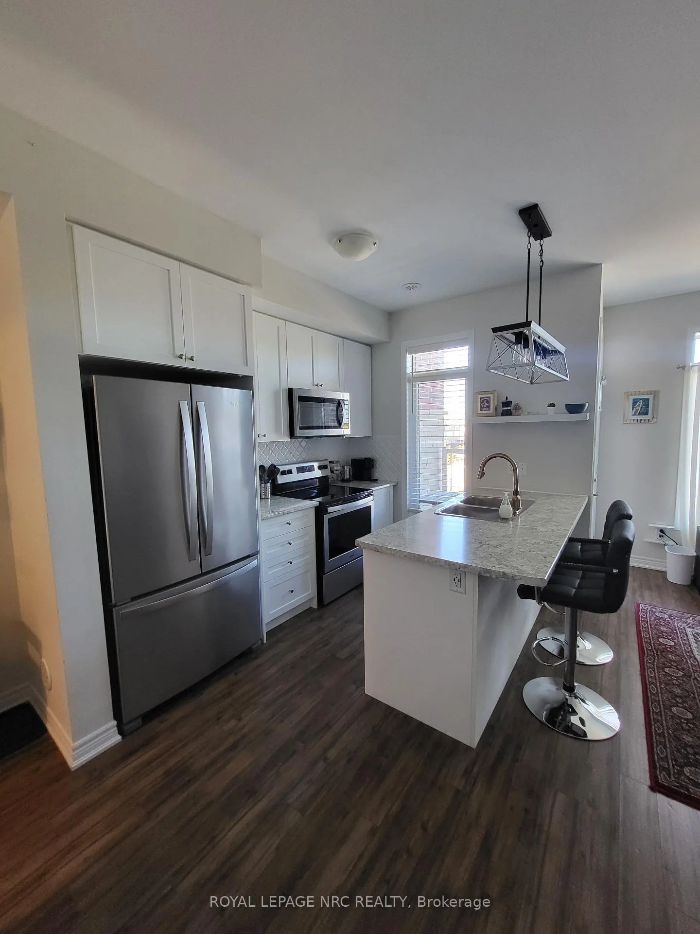 Photo 4 of Unit 12, 5014 Serena Drive, Lincoln, Beamsville — HOMEH