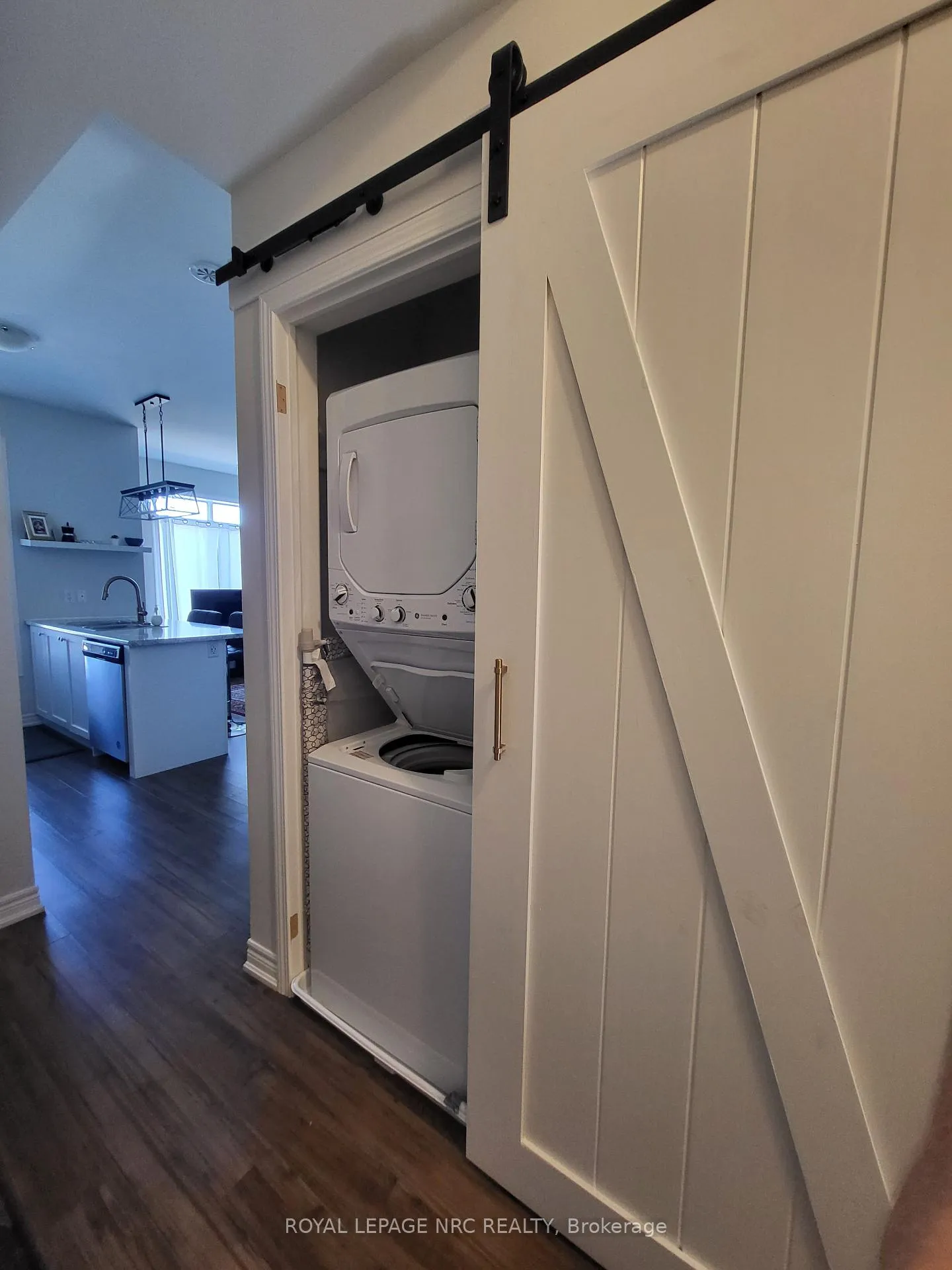 Photo 10 of Unit 12, 5014 Serena Drive, Lincoln, Beamsville — HOMEH