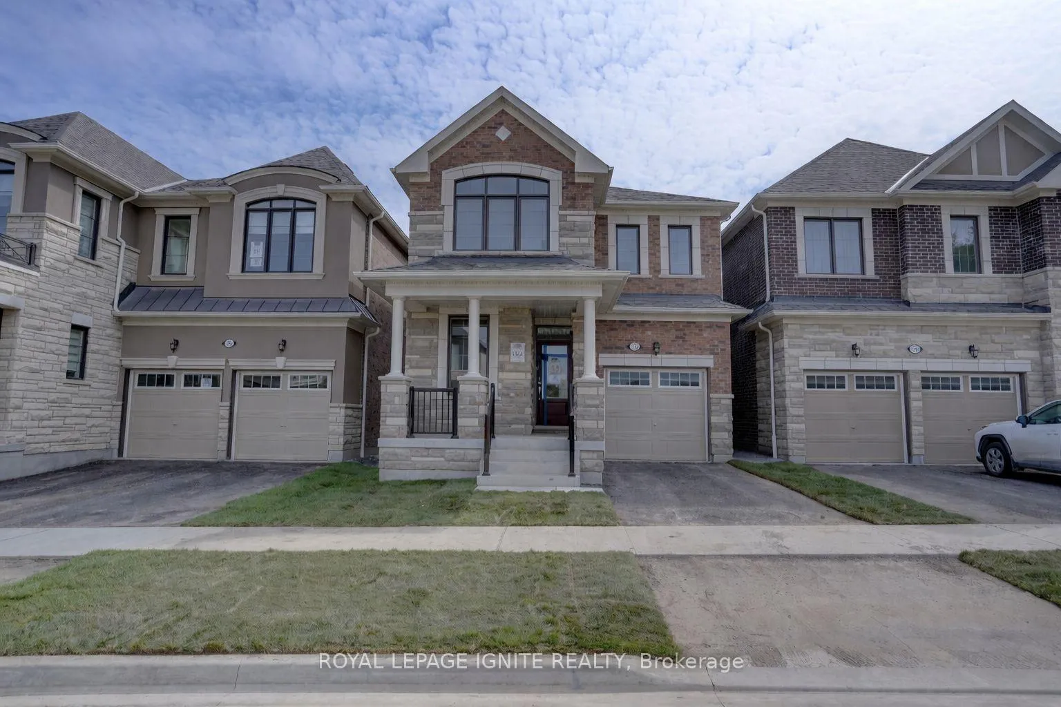 Photo 1 of 1584 Scarlett Trail, Pickering, Rural Pickering — HOMEH