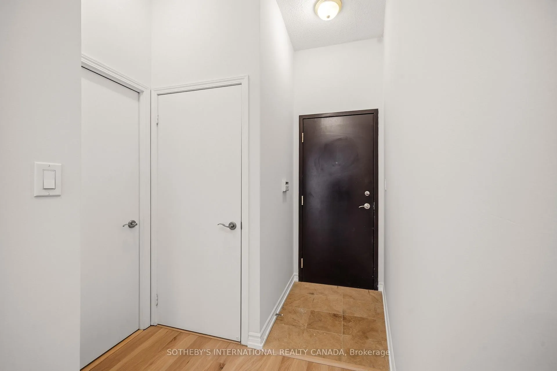 Photo 10 of Unit 312, 410 Queens Quay W, Toronto, Waterfront Communities — HOMEH