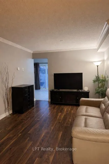 Photo 3 of 66 Landerville Lane, Clarington, Bowmanville — HOMEH
