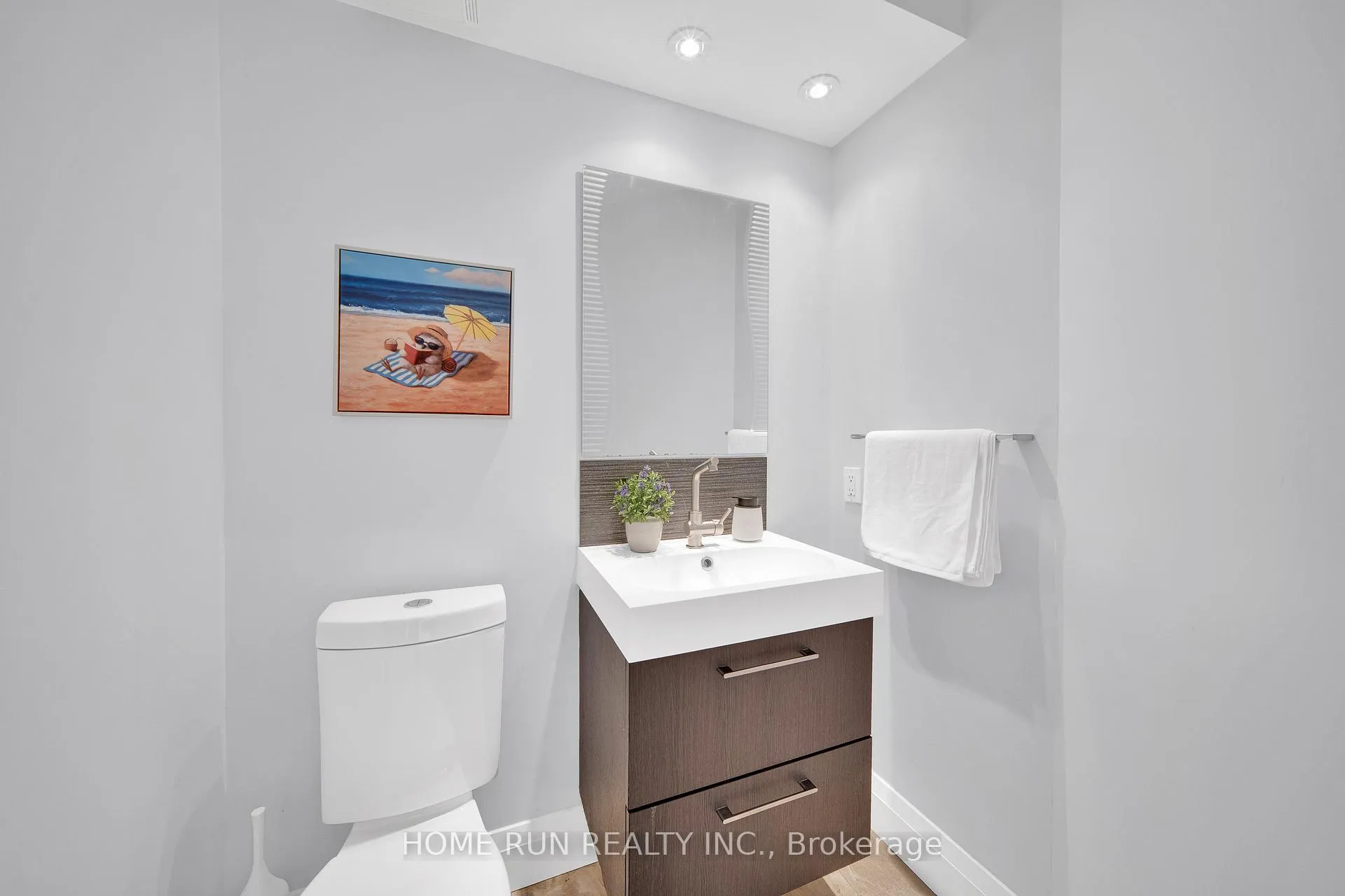 Photo 11 of 1150 Gablefield Private, Ottawa, Beaconwood — HOMEH