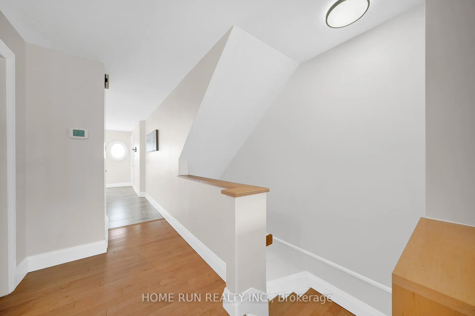 Photo 19 of 1150 Gablefield Private, Ottawa, Beaconwood — HOMEH
