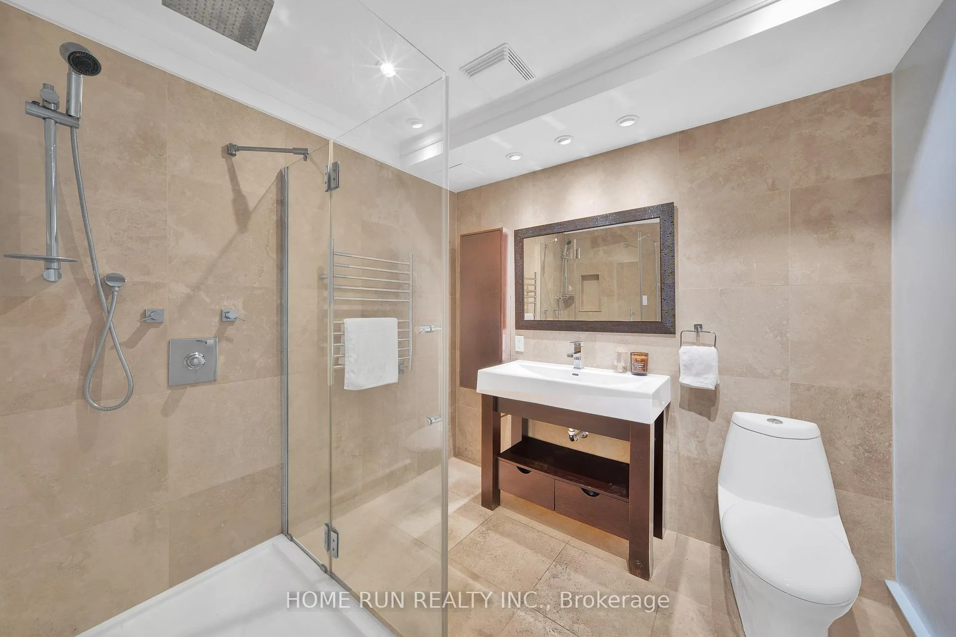 Photo 24 of 1150 Gablefield Private, Ottawa, Beaconwood — HOMEH
