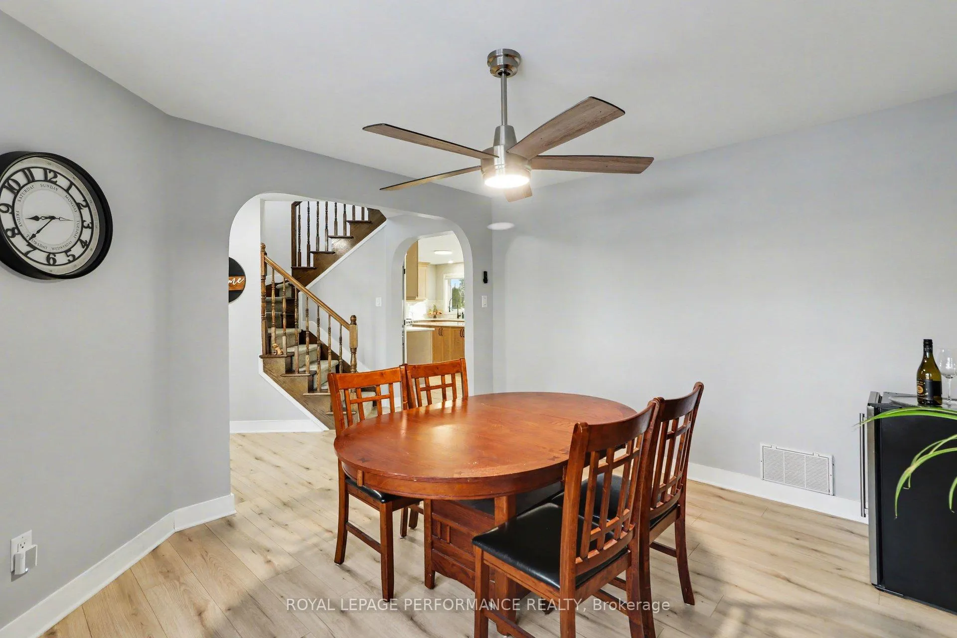 Photo 12 of 333 Timbertrail Terrace, Ottawa, Springridge/East Village — HOMEH