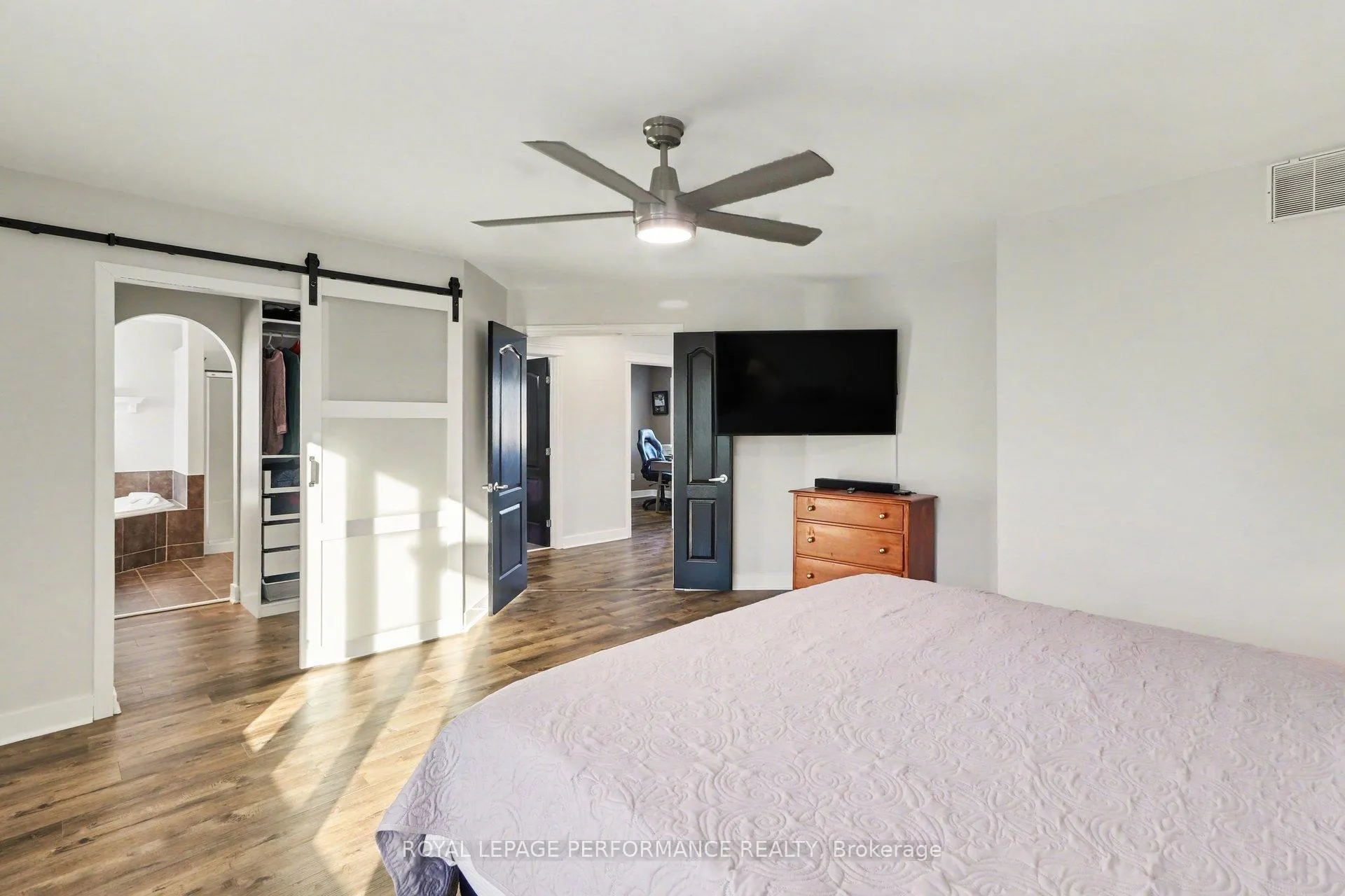 Photo 21 of 333 Timbertrail Terrace, Ottawa, Springridge/East Village — HOMEH