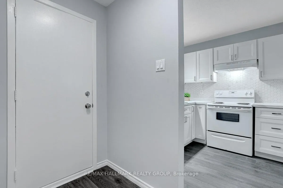 Photo 4 of 71 Morton Drive, Ottawa, Kanata - Glencairn/Hazeldean — HOMEH