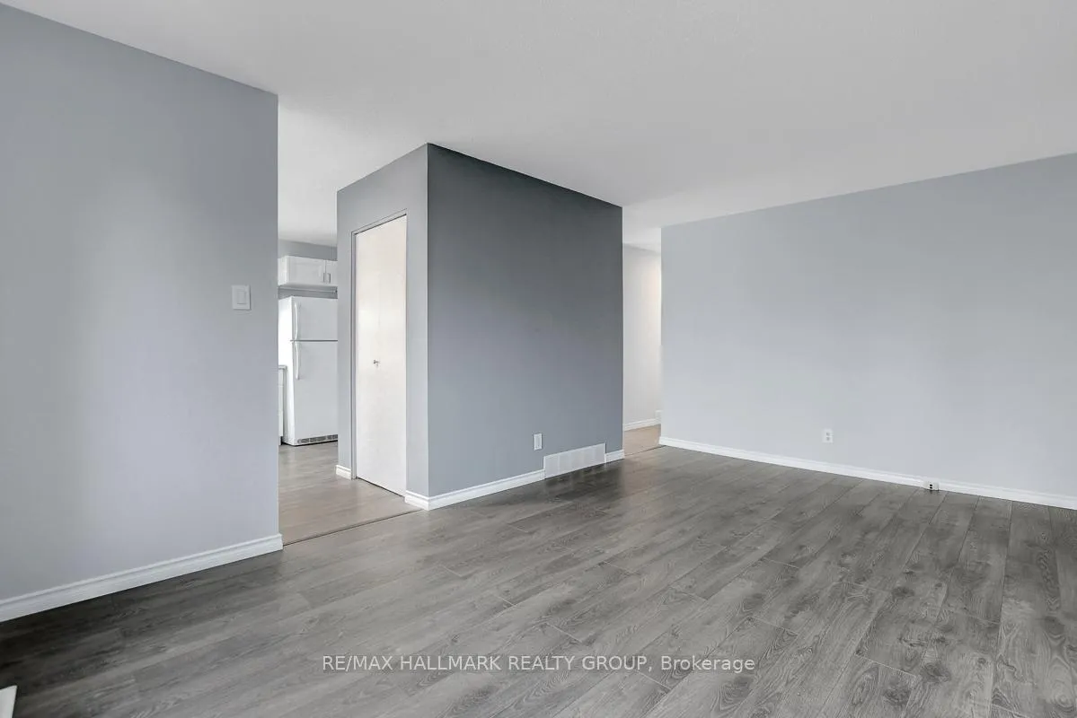 Photo 8 of 71 Morton Drive, Ottawa, Kanata - Glencairn/Hazeldean — HOMEH