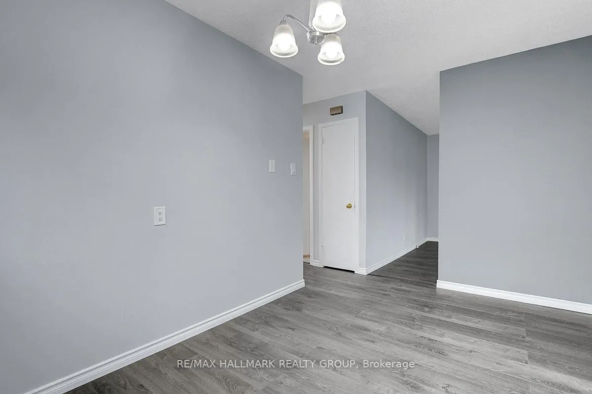 Photo 12 of 71 Morton Drive, Ottawa, Kanata - Glencairn/Hazeldean — HOMEH