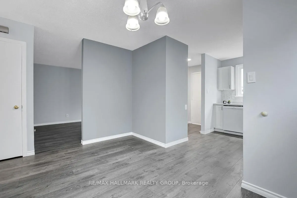 Photo 13 of 71 Morton Drive, Ottawa, Kanata - Glencairn/Hazeldean — HOMEH