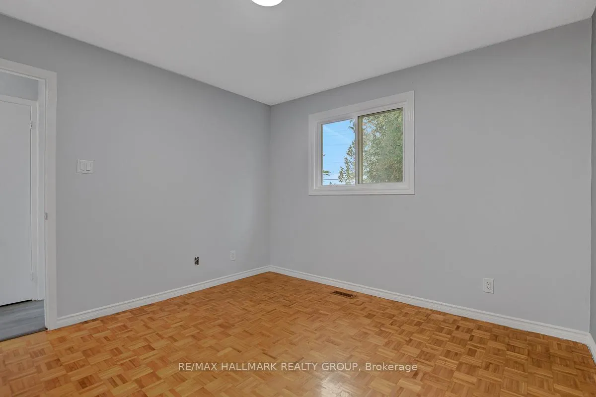 Photo 19 of 71 Morton Drive, Ottawa, Kanata - Glencairn/Hazeldean — HOMEH