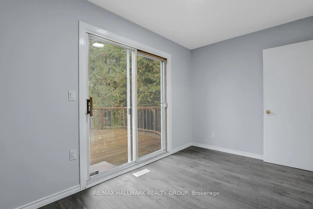 Photo 25 of 71 Morton Drive, Ottawa, Kanata - Glencairn/Hazeldean — HOMEH
