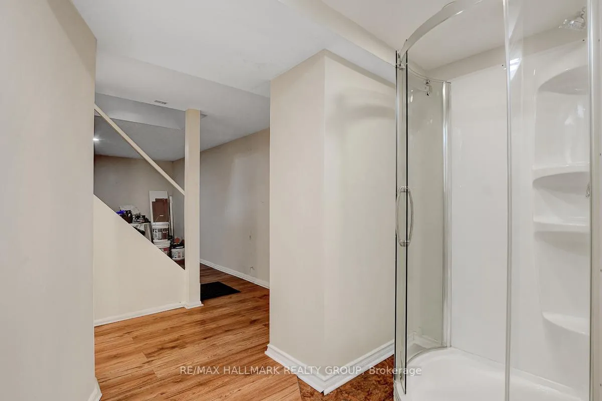 Photo 33 of 71 Morton Drive, Ottawa, Kanata - Glencairn/Hazeldean — HOMEH